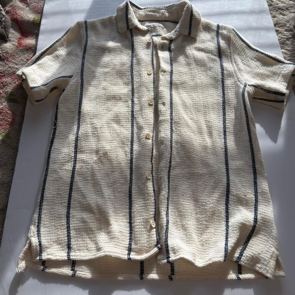 Zara cream and black striped button up shirt Size S #striped #shirt